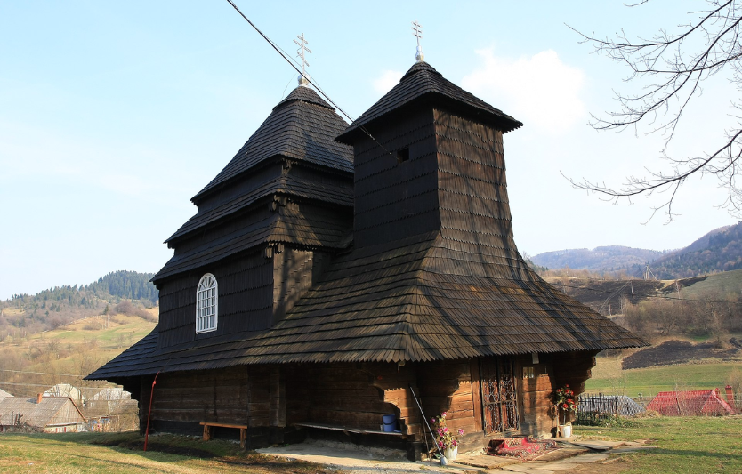 Ужанський НПП Ужоцький перевал — дерев’яні церкви ЮНЕСКО — панорами Бескидів