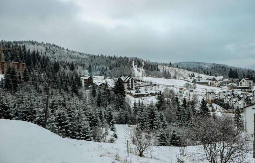 Зимові Карпати без курортів тиша, люди й справжній досвід